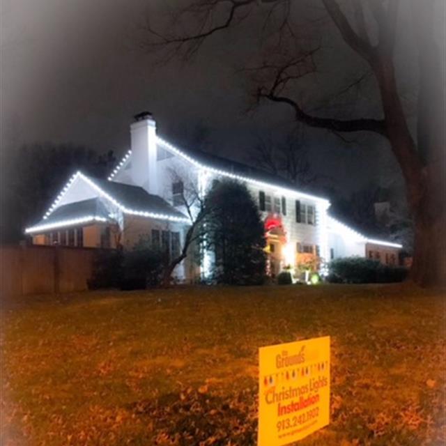 A house with Christmas lights and decorations.