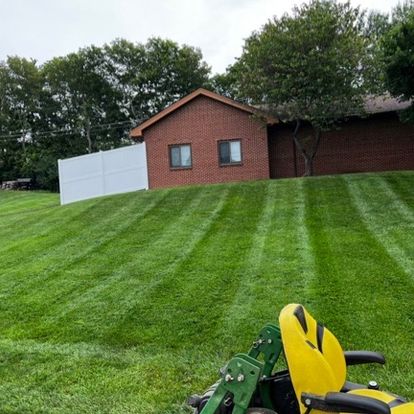 Lawn Mowing in St. Peters, MO