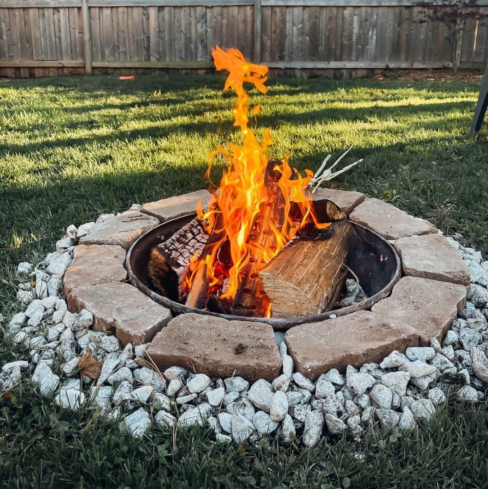 Simple fire pits