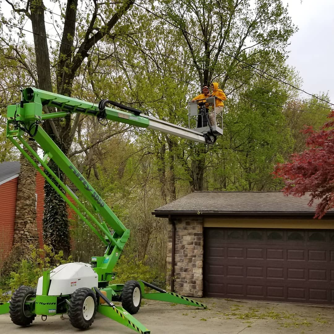 The Grounds Guys of Avon General